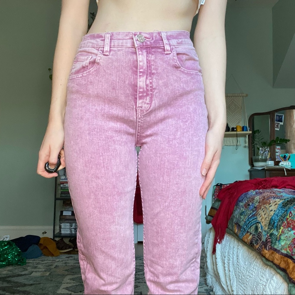Lilac acid wash jeans